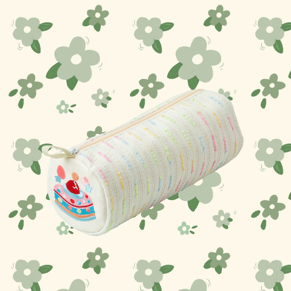 Trousse Gâteau aux Fraises – Blanc Pastel